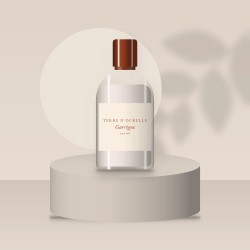Nettoyant visage confort Garrigue – Terre d'Ocrelle, photo d'ambiance