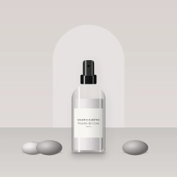 Lotion tonique désaltérante Poudre de Craie – Galerie Albâtre, photo d'ambiance