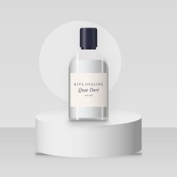 Lotion tonique Quai Doré à l'extrait de camomille – Rive Opaline, photo d'ambiance