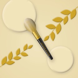 Brosse Onde Douce en bois de chêne – Boucle Majeure, photo d'ambiance