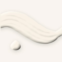 Crème solaire visage unifiante à la centella asiatica SPF 50+ – Palais Nacré, aperçu de la texture