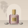 Parfum Soie Carmin raffiné à la mandarine – Balcon Pourpre, photo d'ambiance