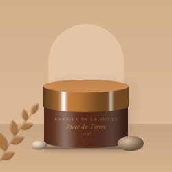 Masque capillaire revitalisant Place du Tertre – Barbier de la Butte, photo d'ambiance
