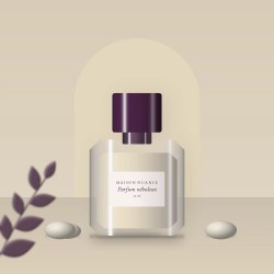 Parfum nébuleux au pamplemousse rose – Maison Nuance, photo d'ambiance