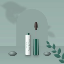 Mascara Peau de Verre fortifiant – Sanbit, photo d'ambiance