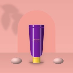 Gloss nourrissant à la fleur de cerisier – Bonbon Néon, photo d'ambiance