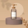 Shampooing réparateur à l'extrait de romarin – Barbier de la Butte, photo d'ambiance
