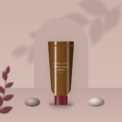 Crème mains et pieds soyeuse à l'huile de sésame – Ambre Sépia, photo d'ambiance