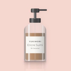 Fond de teint Encre Sumi tenue extrême – Yukimori, flacon-pompe 35 ml, teinte 18 Caramel