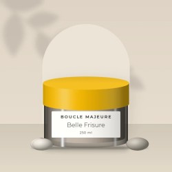 Masque capillaire Belle Frisure à l'extrait de guimauve – Boucle Majeure, photo d'ambiance
