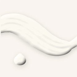 Crème solaire visage lissante à l'extrait de réglisse SPF 30 – Palais Nacré, aperçu de la texture