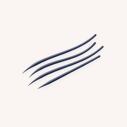 Eyeliner sans transfert au beurre de cacao – Maison Nuance, aperçu de la teinte Bleu nuit