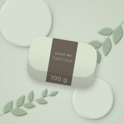 Savon Galet Doux à l'huile de sésame – Galet Nu, photo d'ambiance