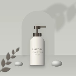 Gel douche Bloc Frais aux algues marines – Galet Nu, photo d'ambiance
