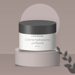 Crème hydratante unifiante à l'extrait d'avoine – Yukimori, photo d'ambiance