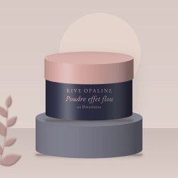 Poudre effet flou à l'amande douce – Rive Opaline, photo d'ambiance
