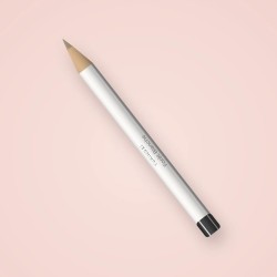 Crayon à sourcils Forêt Blanche discret – Yukimori, 0,25 g, teinte 01 Blond cendré