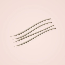 Crayon à sourcils Forêt Blanche discret – Yukimori, aperçu de la teinte 01 Blond cendré