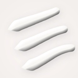 Vernis à ongles effet manucure à l'huile de coco – Maison Nuance, aperçu de la teinte 02 Blanc pur