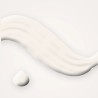Crème hydratante ultra-légère à l'eau de bleuet – Maison Nuance, aperçu de la texture