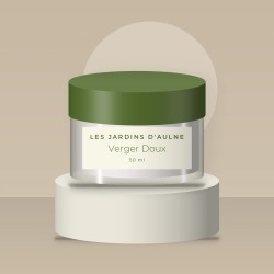 Crème hydratante Verger Doux à l'huile de jojoba – Les Jardins d'Aulne, photo d'ambiance