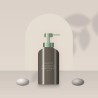 Shampooing usage fréquent aux protéines de riz – Galet Nu, photo d'ambiance