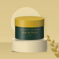 Crème hydratante Rosée du Perche à la niacinamide – Atelier Verdure, photo d'ambiance