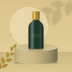 Lait solaire toucher sec à l'huile de macadamia SPF 50 – Atelier Verdure, photo d'ambiance