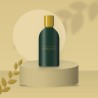 Lait solaire toucher sec à l'huile de macadamia SPF 50 – Atelier Verdure, photo d'ambiance
