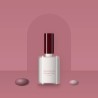 Vernis à ongles Premier Rang fortifiant – Coulisse Rouge, photo d'ambiance