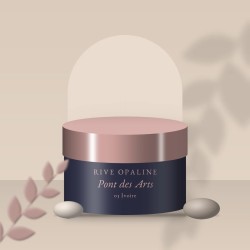Poudre Pont des Arts à l'huile de jojoba – Rive Opaline, photo d'ambiance