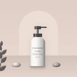 Crème solaire visage satinée Forêt Blanche SPF 30 – Yukimori, photo d'ambiance