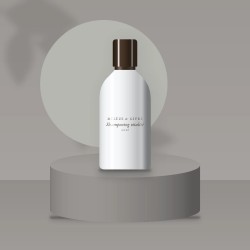 Shampooing vitalité à l'acide hyaluronique – Mélèze & Givre, photo d'ambiance