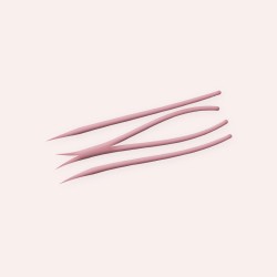 Crayon à lèvres longue tenue à l'huile de camélia – Rive Opaline, aperçu de la teinte 04 Rose poudré