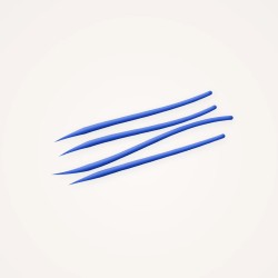Eyeliner trait fin Vitrine Laquée – Laque Rivoli, aperçu de la teinte Bleu électrique