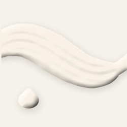 Crème solaire visage urbaine à l'extrait de thé vert SPF 50 – Atelier Verdure, aperçu de la texture