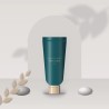 Perle d'Aube crème solaire visage apaisante SPF 50 – Palais Nacré, photo d'ambiance