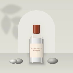 Lotion tonique Ocre Solaire à l'hydrolat de camomille – Terre d'Ocrelle, photo d'ambiance