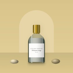 Nettoyant visage anti-imperfections à l'eau de bleuet – Atelier Verdure, photo d'ambiance