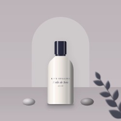 Voile de Soie nettoyant visage éclat – Rive Opaline, photo d'ambiance