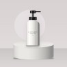 Crème hydratante Atelier Nuit à la vitamine E – Galerie Albâtre, photo d'ambiance