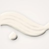 Crème solaire visage réconfortante à l'extrait de réglisse SPF 30 – Rive Opaline, aperçu de la texture