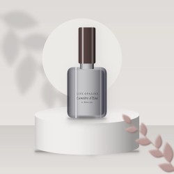 Vernis à ongles express Lumière d'Eau – Rive Opaline, photo d'ambiance