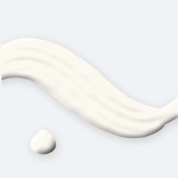Crème hydratante veloutée à l'extrait de concombre – Edelfels, aperçu de la texture