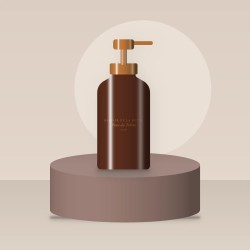 Shampooing gainant Place du Tertre – Barbier de la Butte, photo d'ambiance